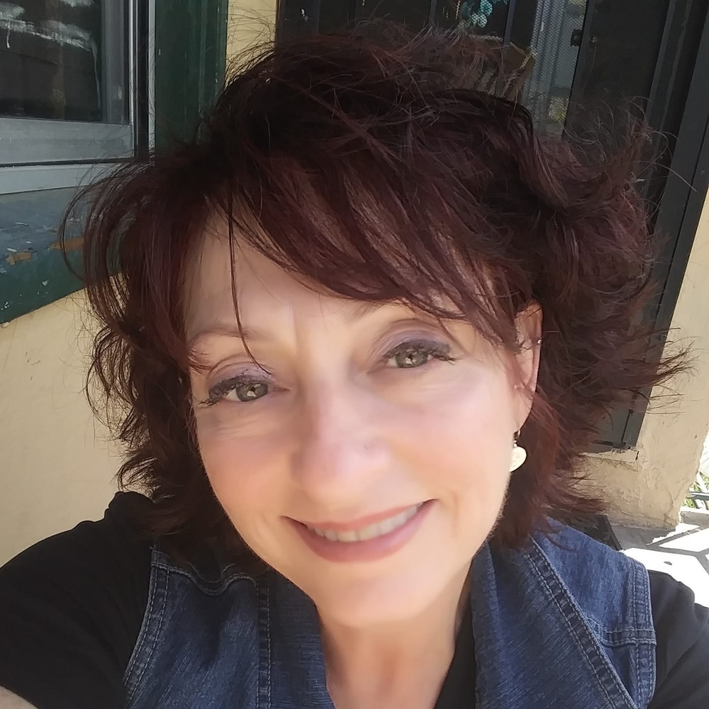 Meet your Posher, Pamela